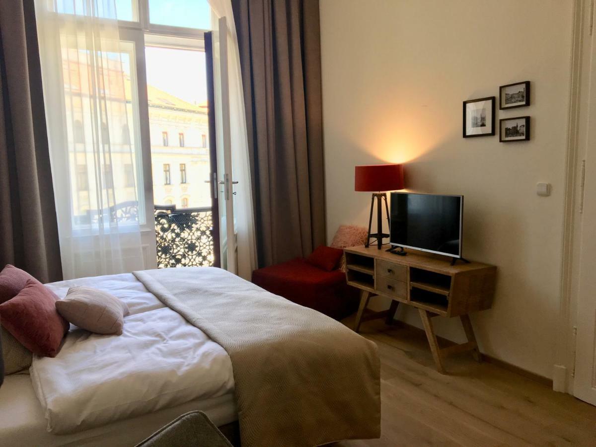 Place And Comfort Apartment