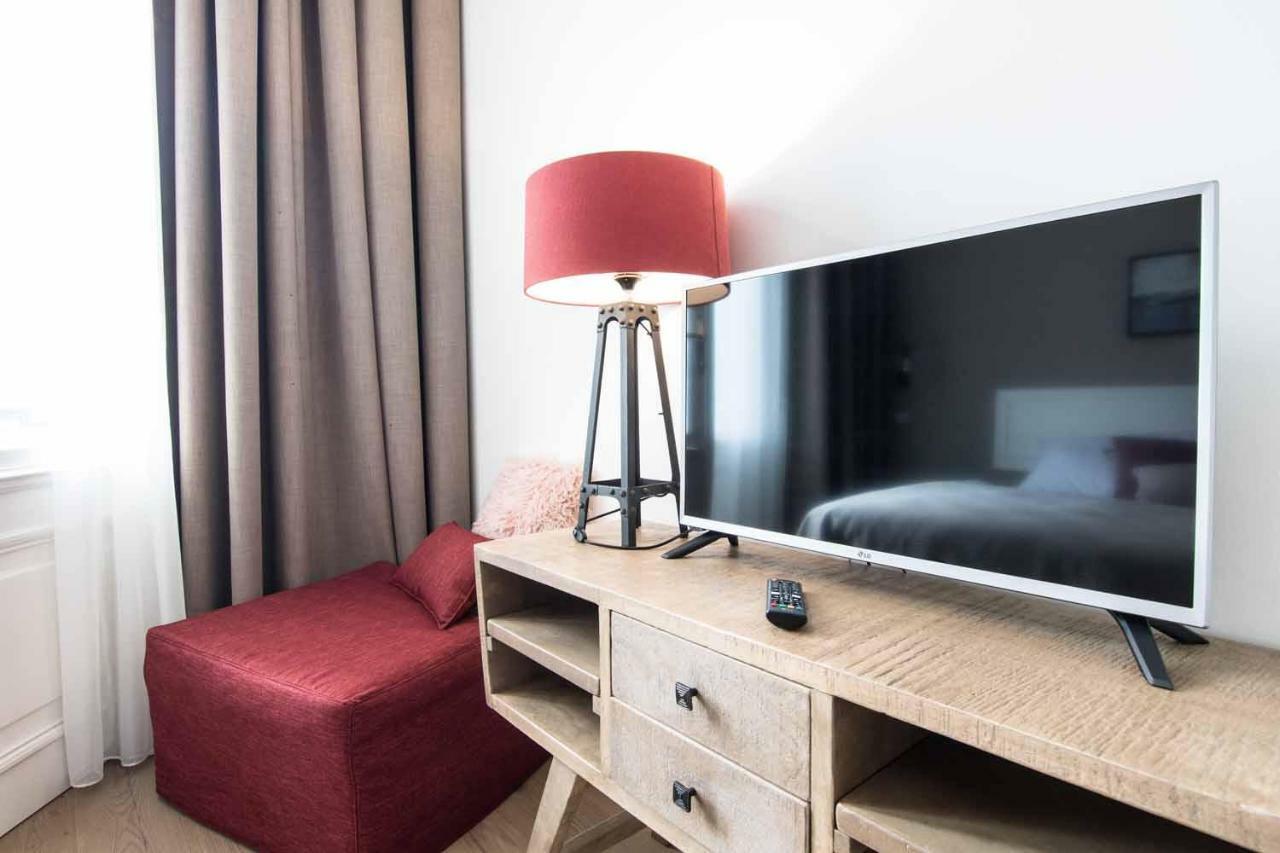 Apartment Place And Comfort *